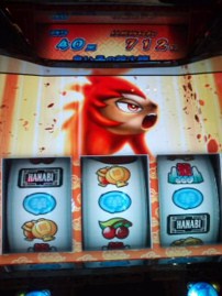 クジラッキー筐体ってなんかアレですね